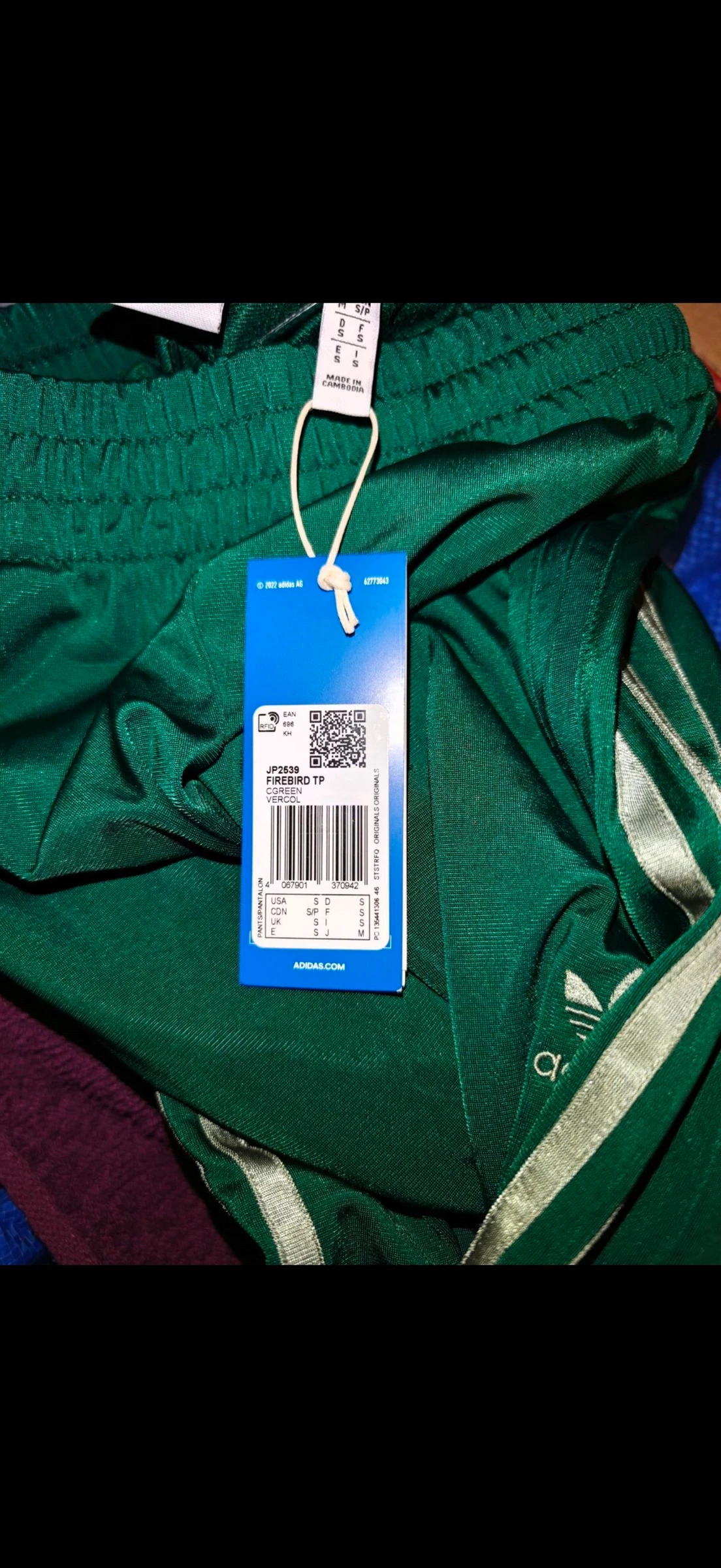 Pantalón verde oscuro Adidas Firebird talla S – photo 3